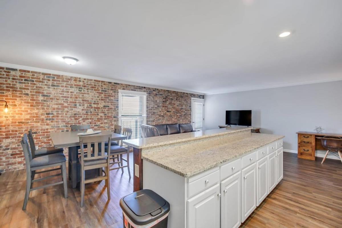Eagle'S Nest - Spacious Loft Downtown - Near Gsu Statesboro Extérieur photo