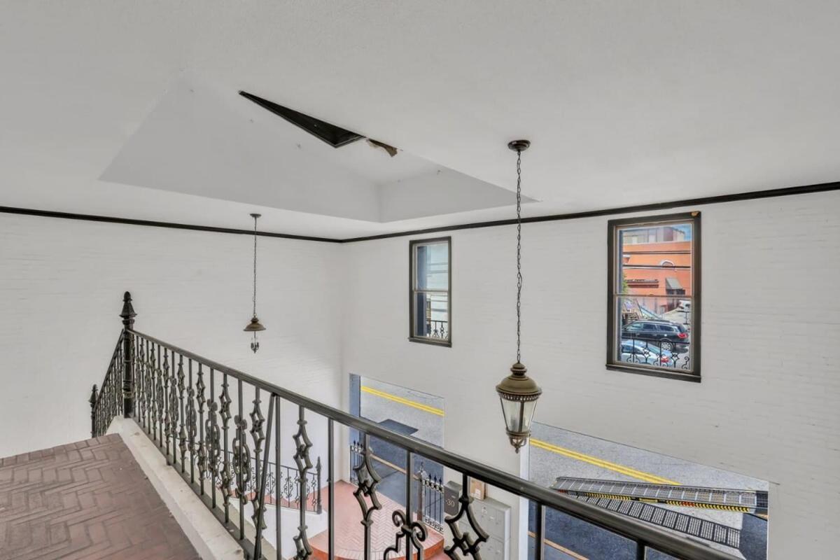 Eagle'S Nest - Spacious Loft Downtown - Near Gsu Statesboro Extérieur photo