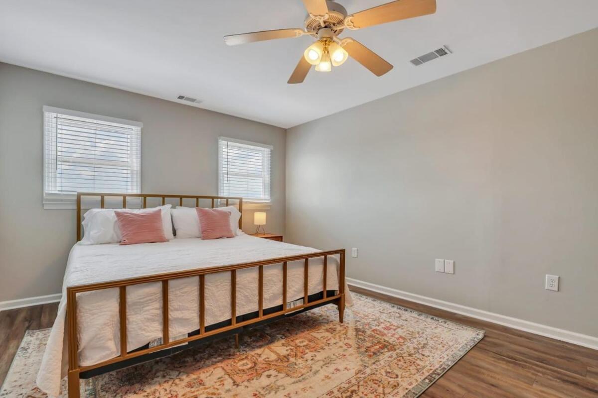 Eagle'S Nest - Spacious Loft Downtown - Near Gsu Statesboro Extérieur photo