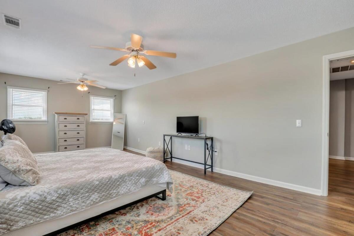 Eagle'S Nest - Spacious Loft Downtown - Near Gsu Statesboro Extérieur photo