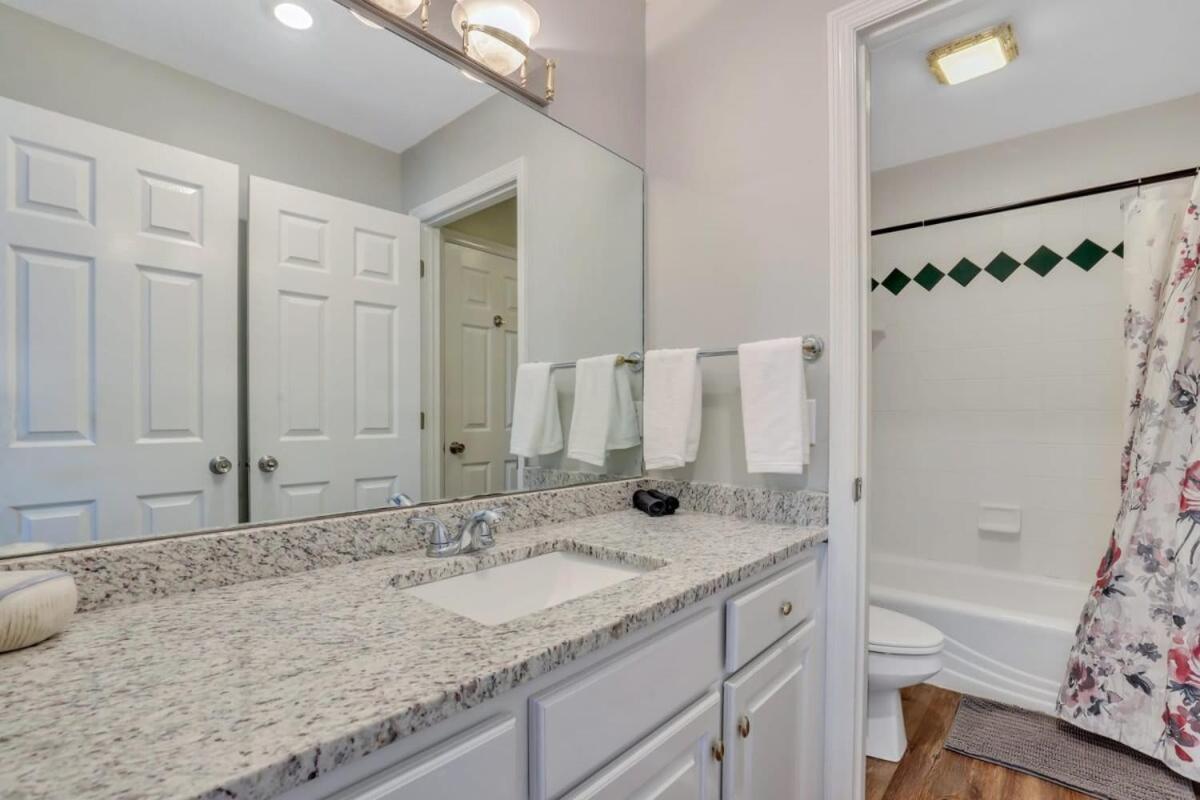 Eagle'S Nest - Spacious Loft Downtown - Near Gsu Statesboro Extérieur photo